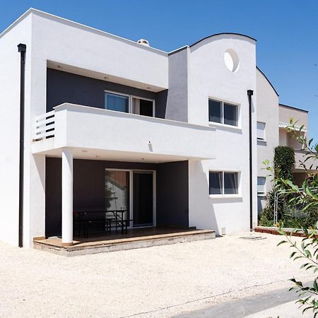 Station 22 - Brand New Apartment With A Terrace And Private Parking Vir Luaran gambar